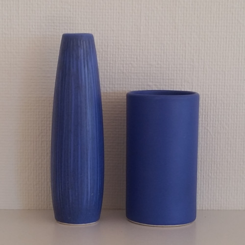 Blå, cylinderformet vase