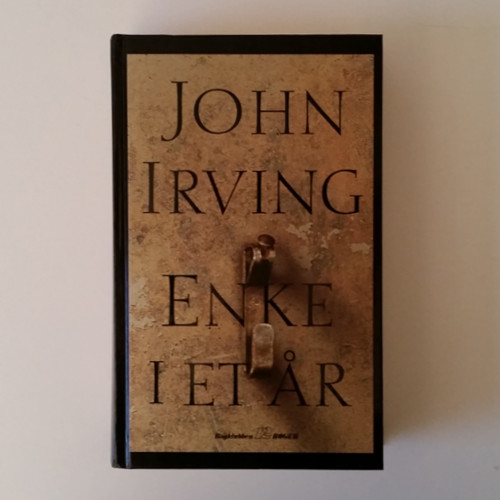 John Irving: Enke i et år (1998)