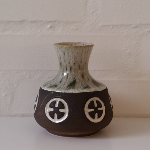 Frank Keramik, lille vase med køn glasur