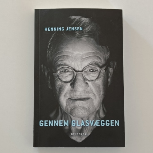 Henning Jensen: Gennem glasvæggen (2020), 10,00 kr.